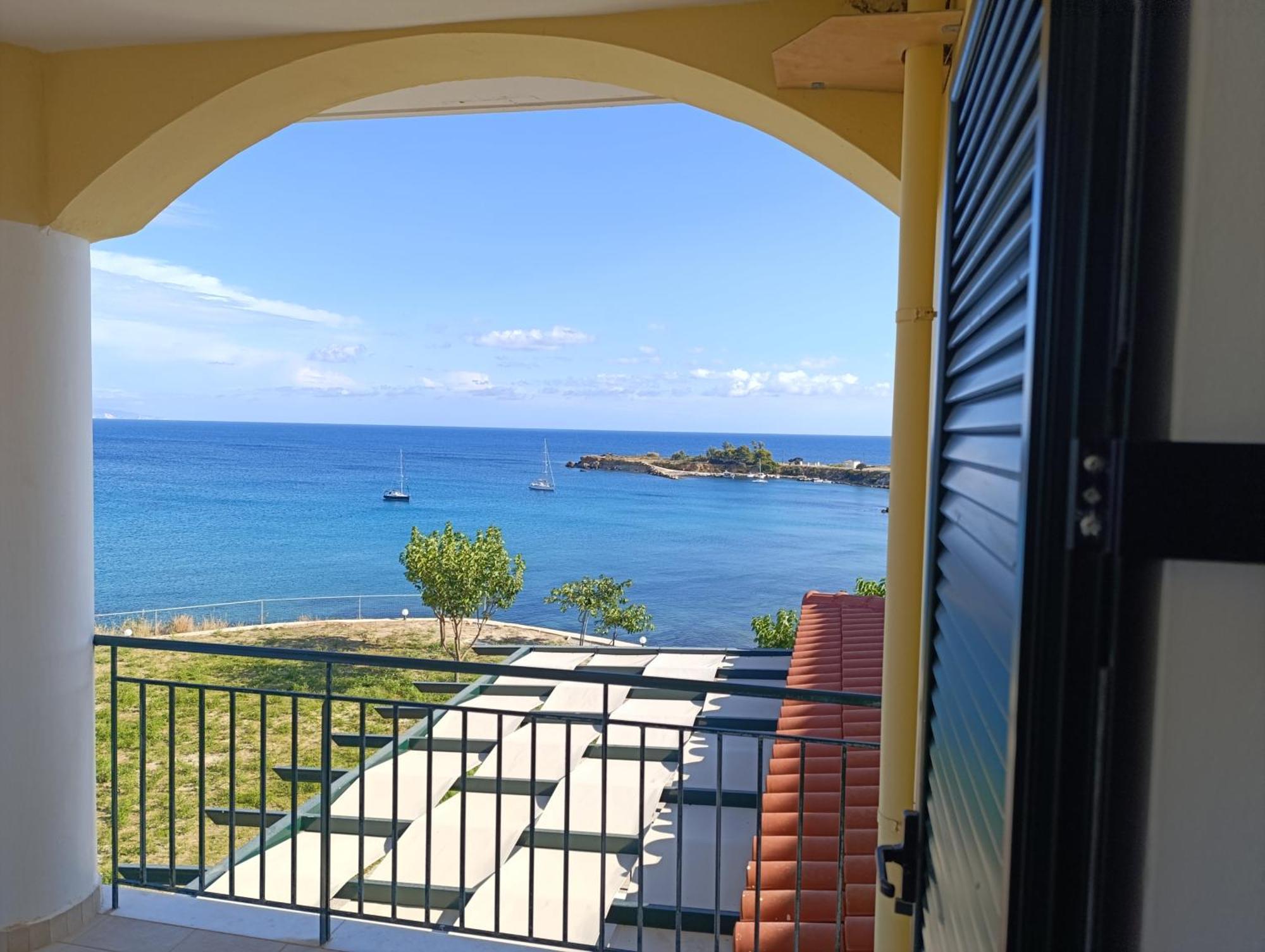 Apartamento Casa Del Mare Lixouri Exterior foto